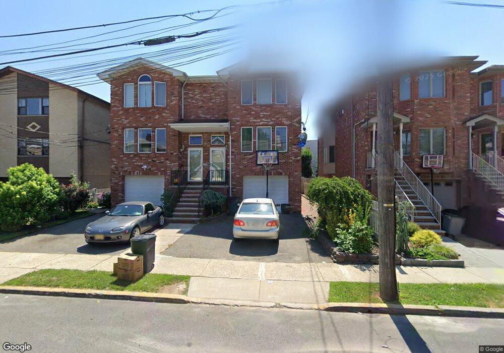 128 Oakwood Ave unit C0128, Cliffside Park, NJ 07010 - photo 1