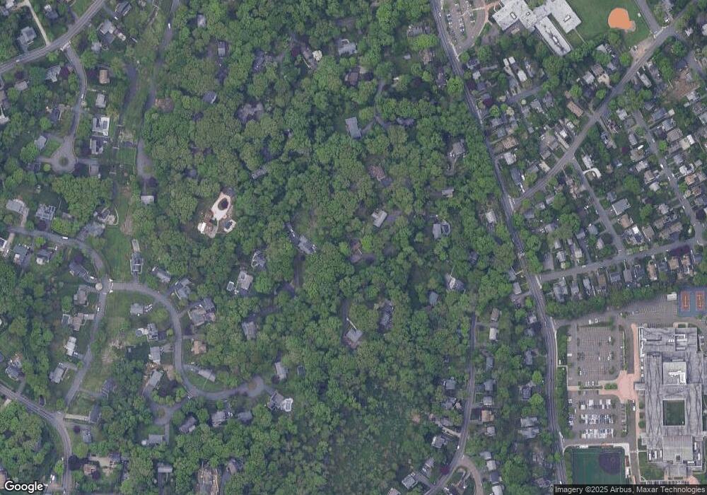 10 Hollow Spring Rd, Norwalk, CT 06854 - photo 1