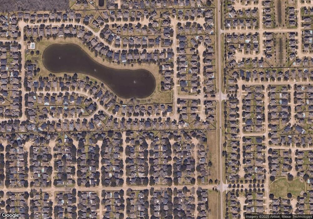 4505 Lakefront Terrace Dr, Pearland, TX 77584 - photo 1