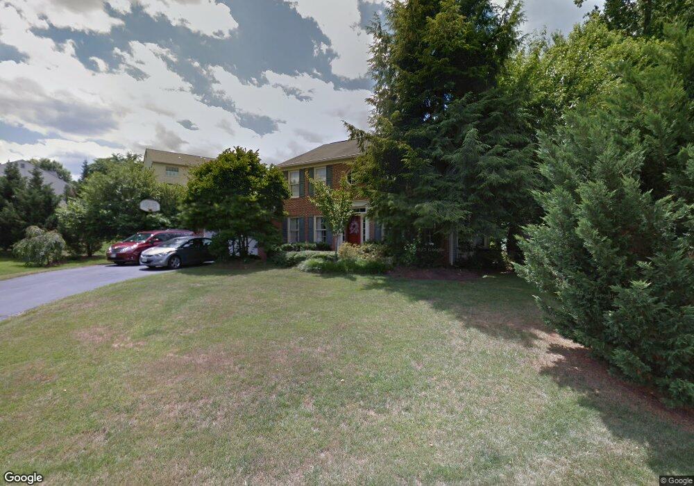 20601 Belwood Ct, Sterling, VA 20165 - photo 1