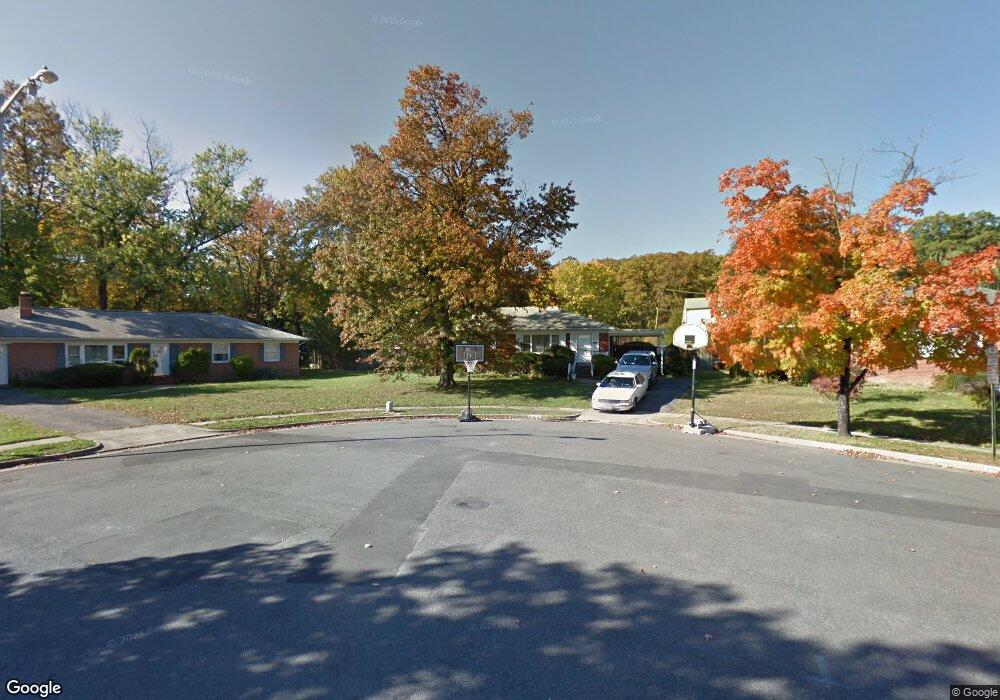 1004 Woods Place, Alexandria, VA 22302 - photo 1