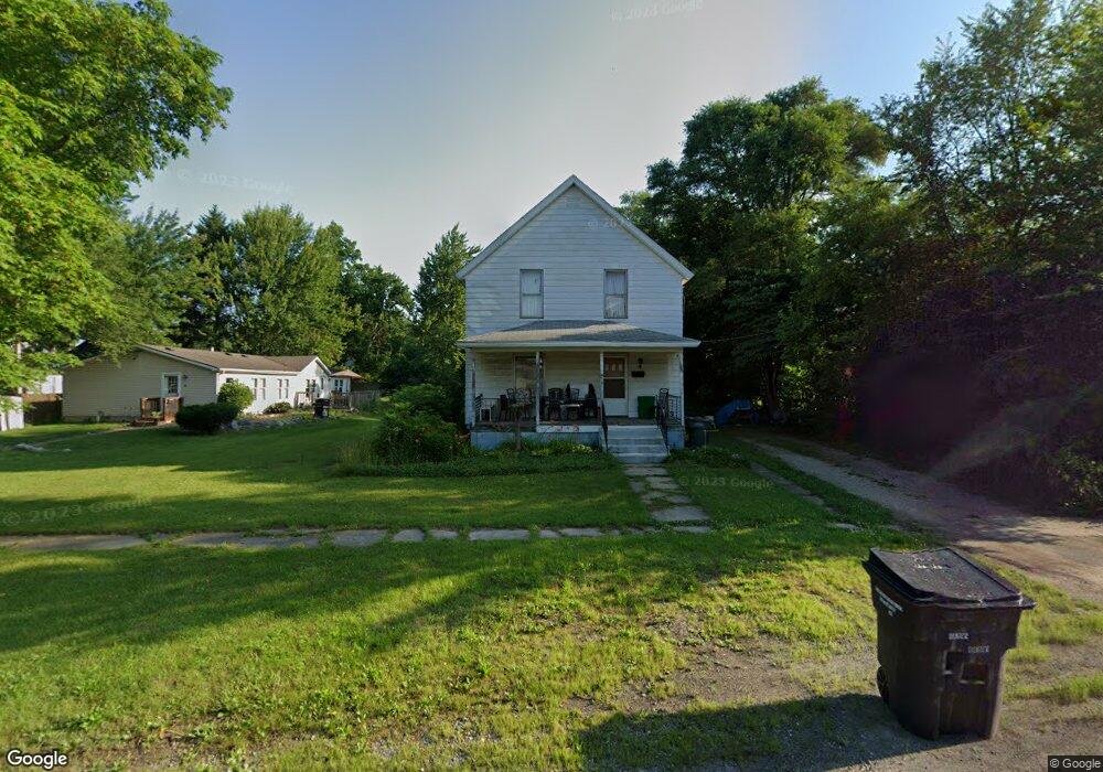 4 Beech St W, Three Oaks, MI 49128 - photo 1