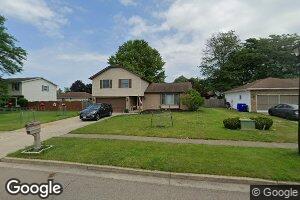 53 Old Farm Cir, Buffalo, NY 14218