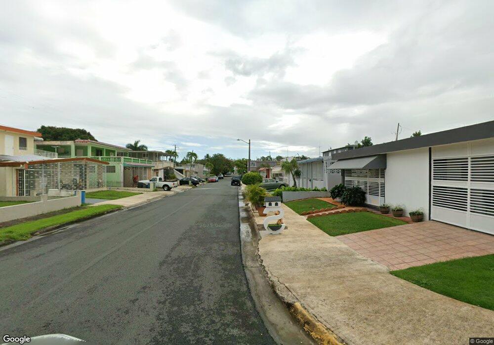 EB-6 N Cedro N unit 1, Bayamon, PR 00956 - photo 1