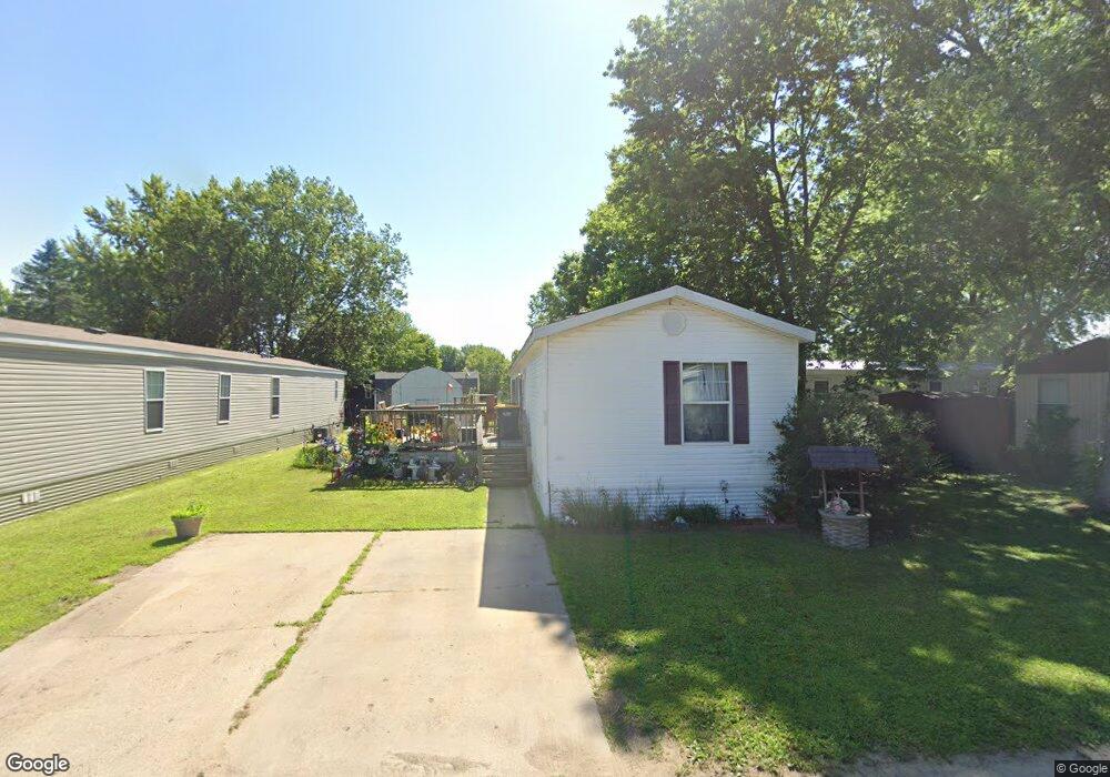 135 Wimbledon Ln, Holmen, WI 54636 - photo 1