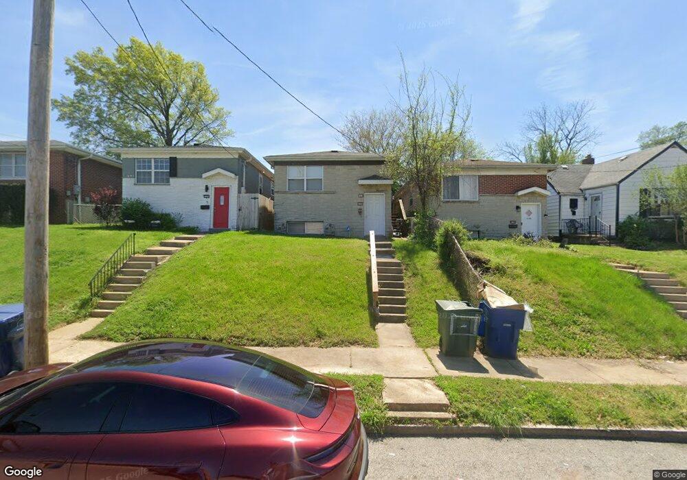 6106 Eveline St, Saint Louis, MO 63139 - photo 1