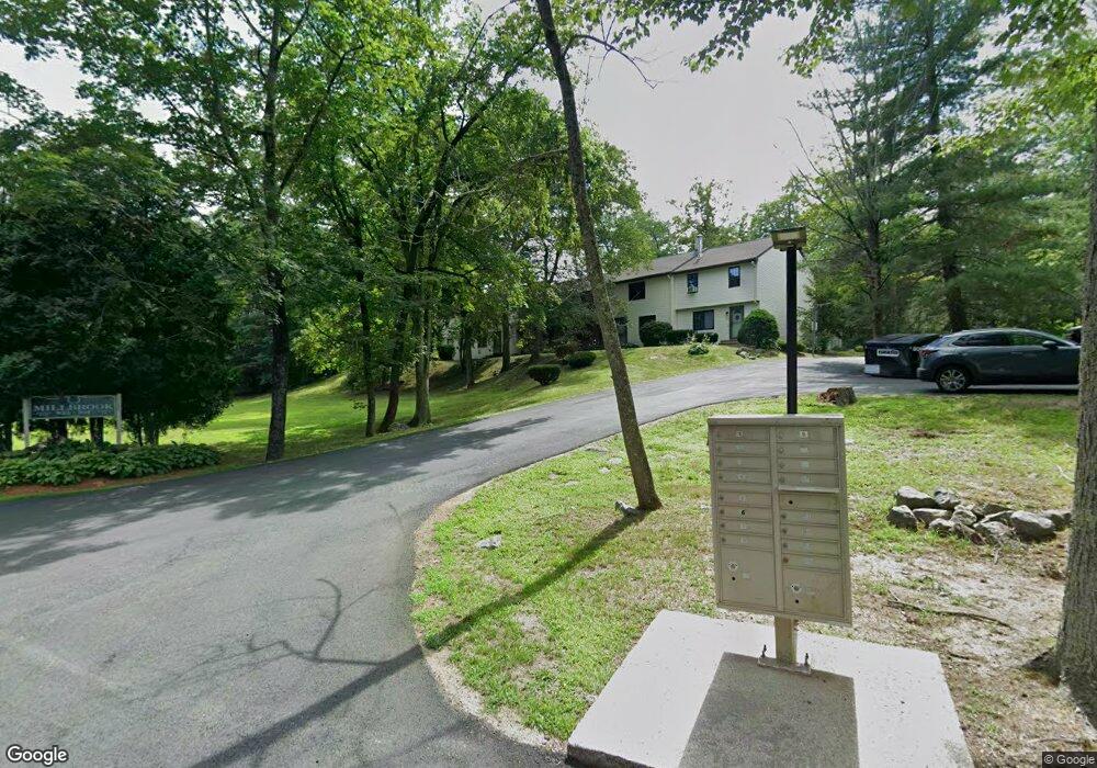 931 Methuen St unit 8, Dracut, MA 01826 - photo 1