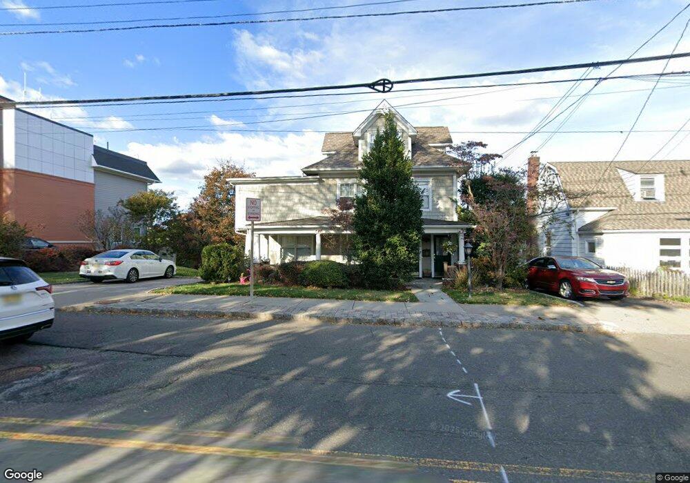 178 E Lindsley Rd unit 2, Cedar Grove, NJ 07009 - photo 1