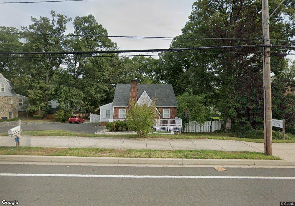 9208 Annapolis Rd, Lanham, MD 20706 - photo 1