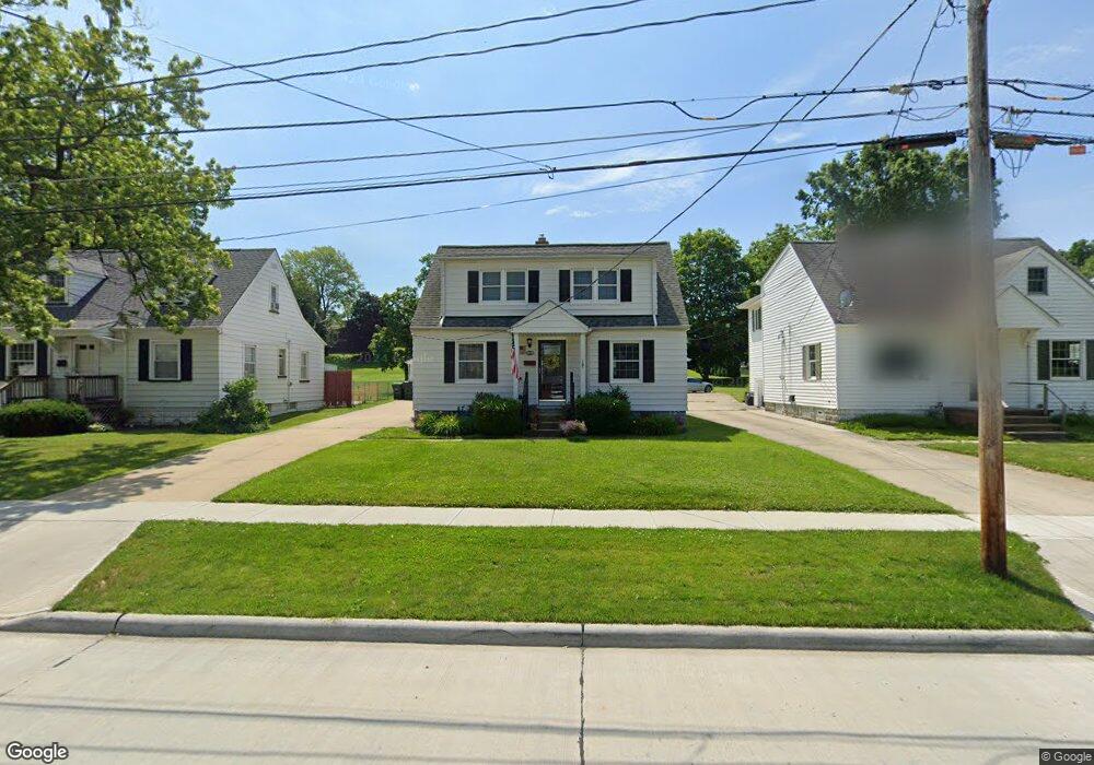 29128 Elm Ave, Wickliffe, OH 44092 - photo 1