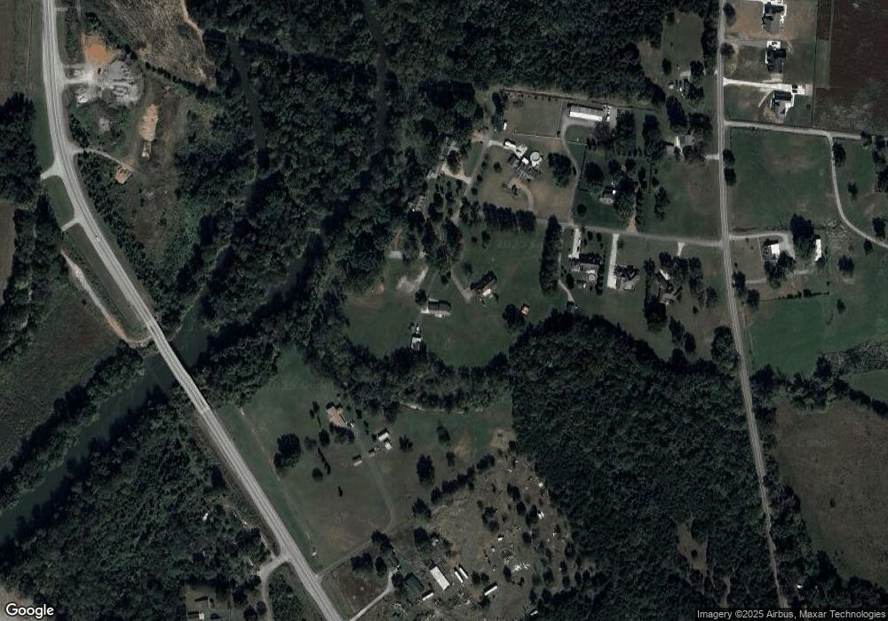 132 Riverlake Rd, Shelbyville, TN 37160 - photo 1