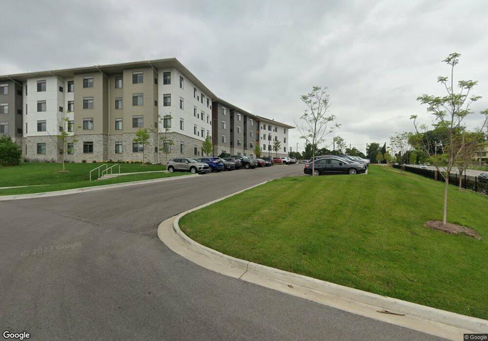 1028 Pershing Ave, Davenport, IA 52803 - photo 1