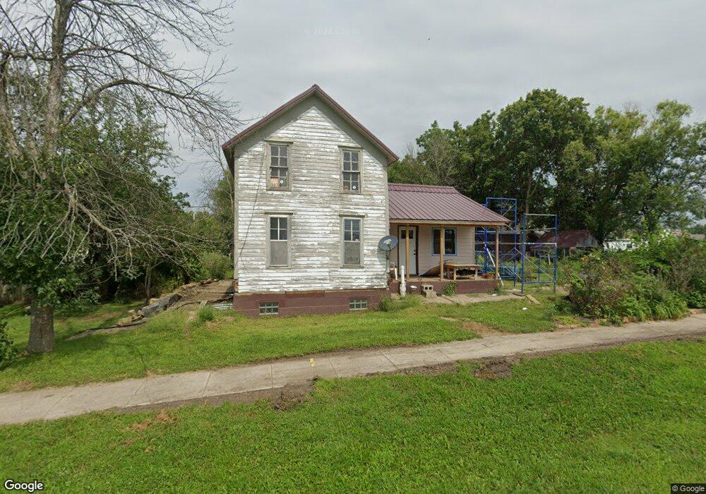 515 5th St, Maxwell, IA 50161 - photo 1