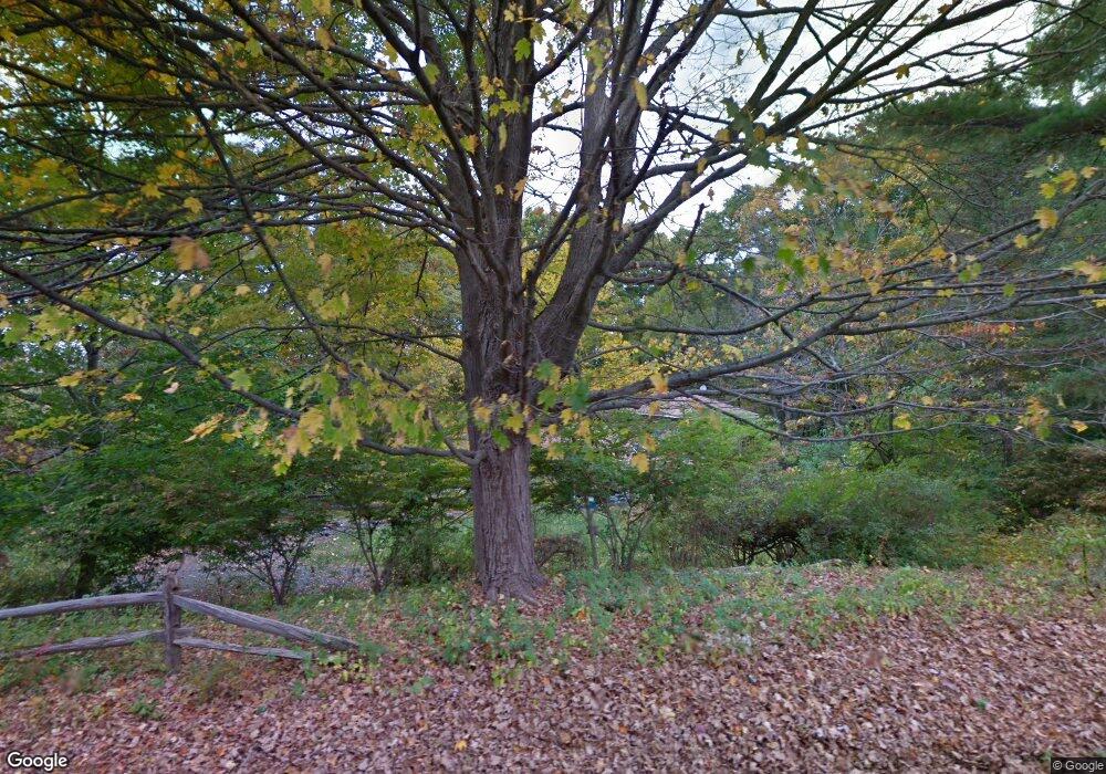 13 Oak Shadow Ln, Pawling, NY 12564 - photo 1