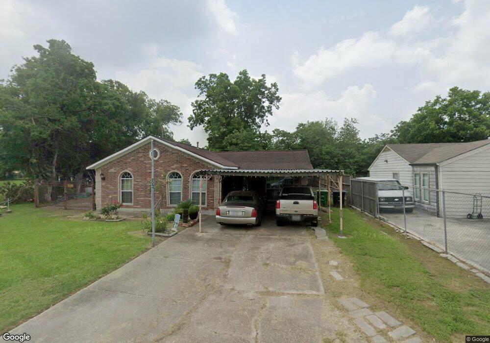 3044 Sagebrush Dr, Houston, TX 77093 - photo 1