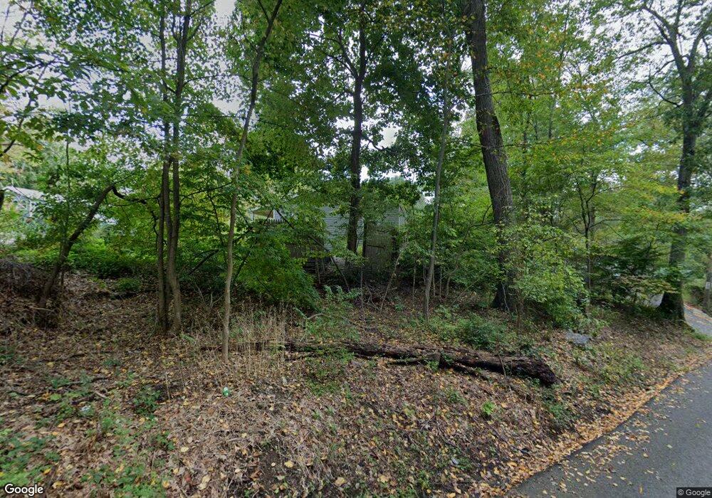 61 Maple Rd, Lake Peekskill, NY 10537 - photo 1