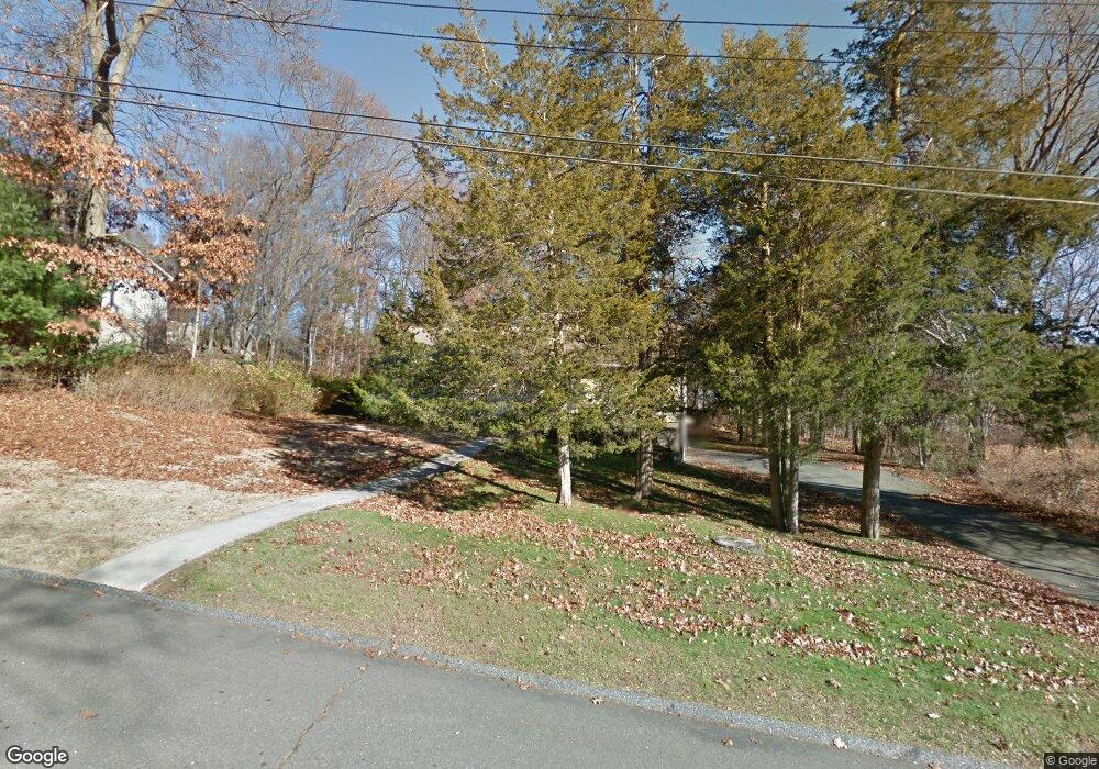 8 Echo Hill Rd, Trumbull, CT 06611 - photo 1