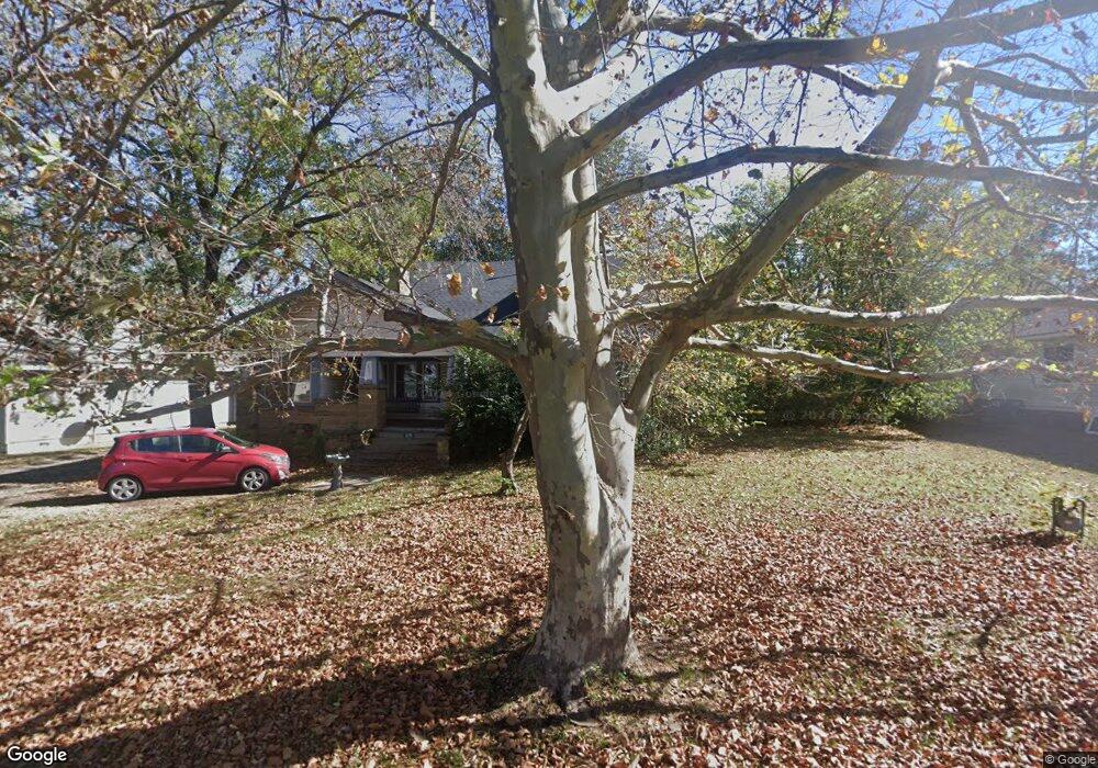 831 S Rogers Ave, Okmulgee, OK 74447 - photo 1