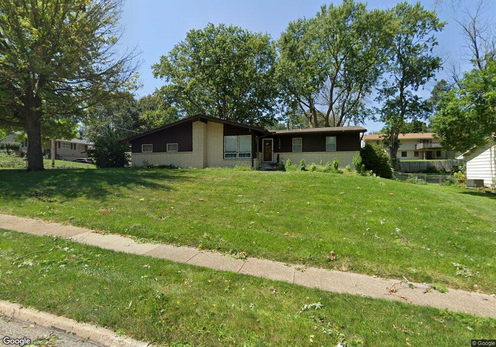 1224 28th Place, West Des Moines, IA 50266 - photo 1