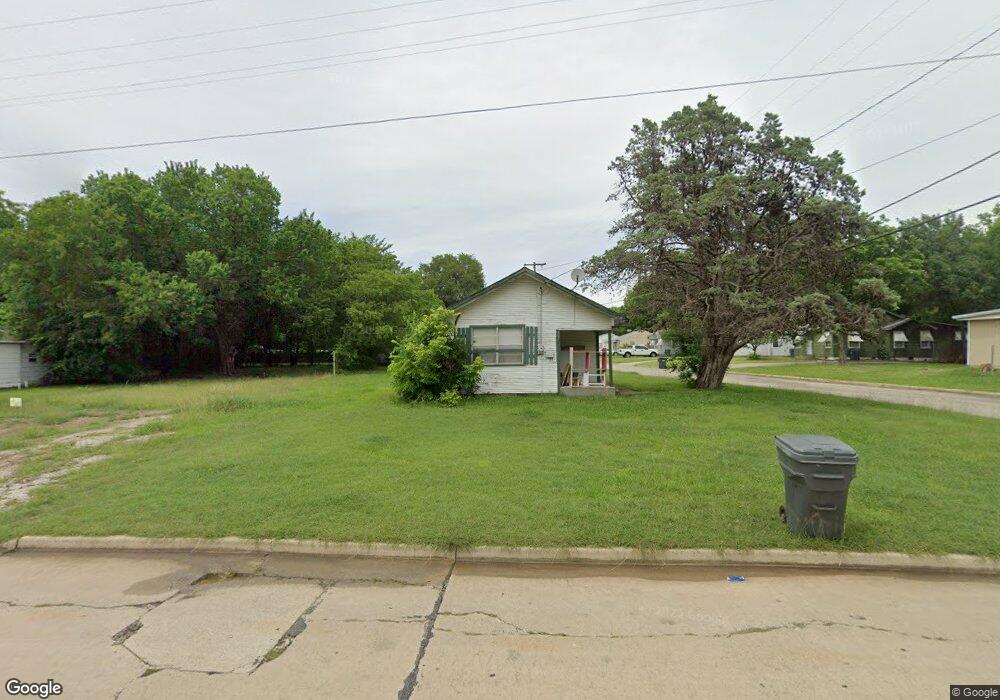 801 8th Ave NW, Ardmore, OK 73401 - photo 1