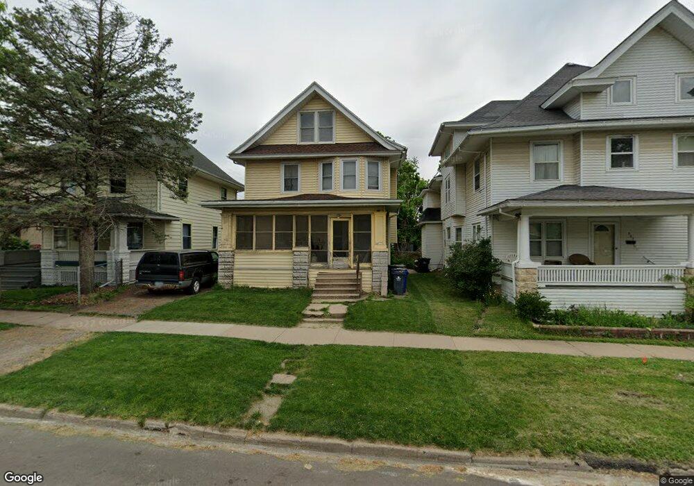 369 18th St SE, Cedar Rapids, IA 52403 - photo 1