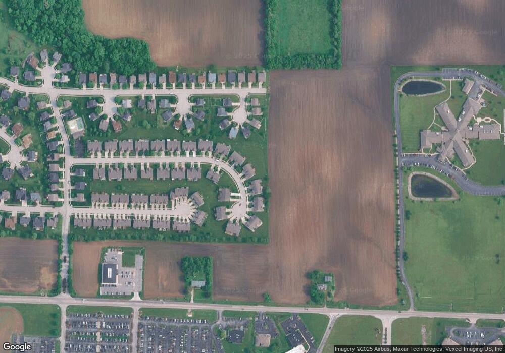 6847 Kensington Dr, Maryville, IL 62062 - photo 1