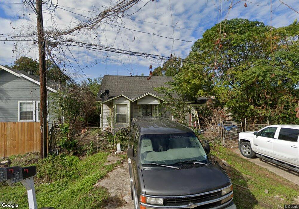 7443 Hezekiah Ln, Houston, TX 77088 - photo 1