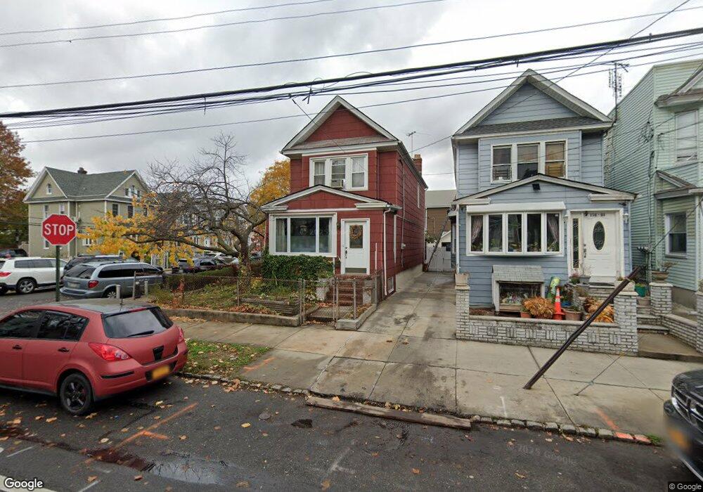 11001 91st Ave, Richmond Hill, NY 11418 - photo 1