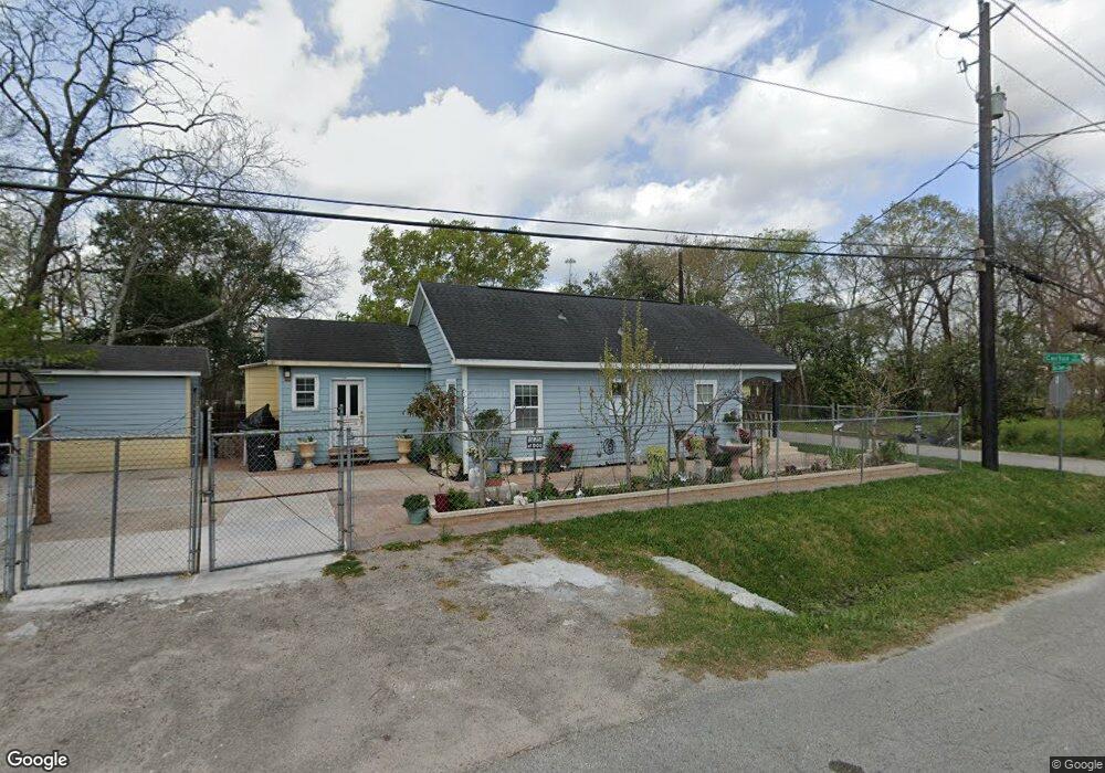 3020 Cactus St, Houston, TX 77026 - photo 1