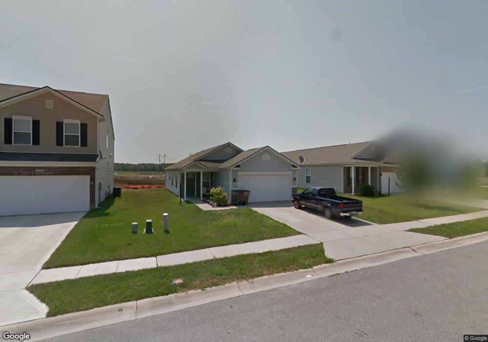 3375 Park View Dr, Columbus, IN 47201 - photo 1