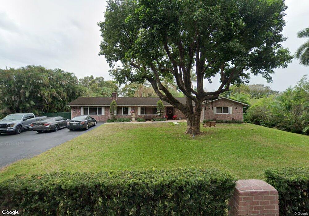 10890 SW 27th Ct, Davie, FL 33328 - photo 1