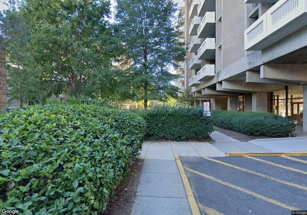 1250 4th St SW, Washington, DC 20024 - photo 1