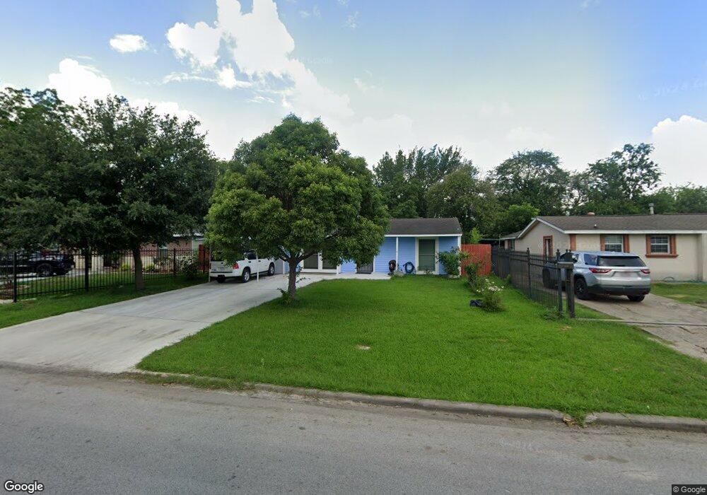 7623 Thurow St, Houston, TX 77087 - photo 1