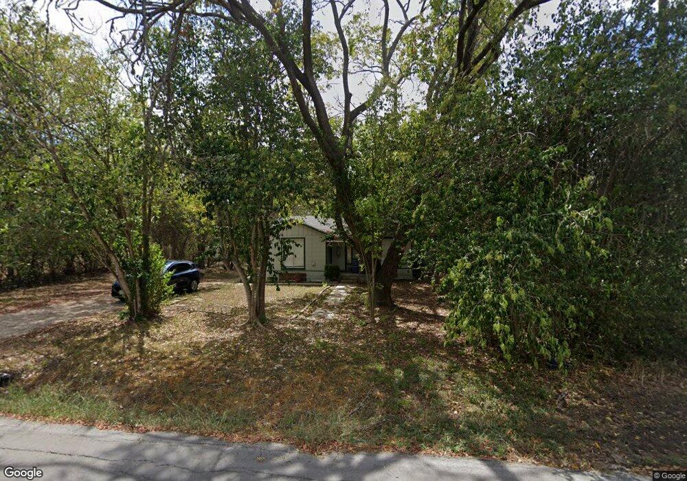 1004 Crepe Myrtle St, San Marcos, TX 78666 - photo 1