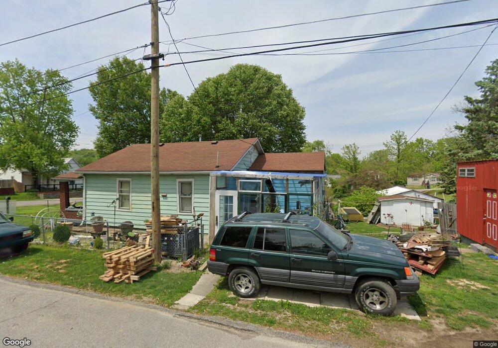 702 W 6th St, New Albany, IN 47150 - photo 1