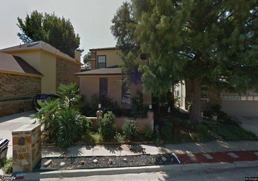 2912 Eagles Nest Dr, Bedford, TX 76021 - photo 1