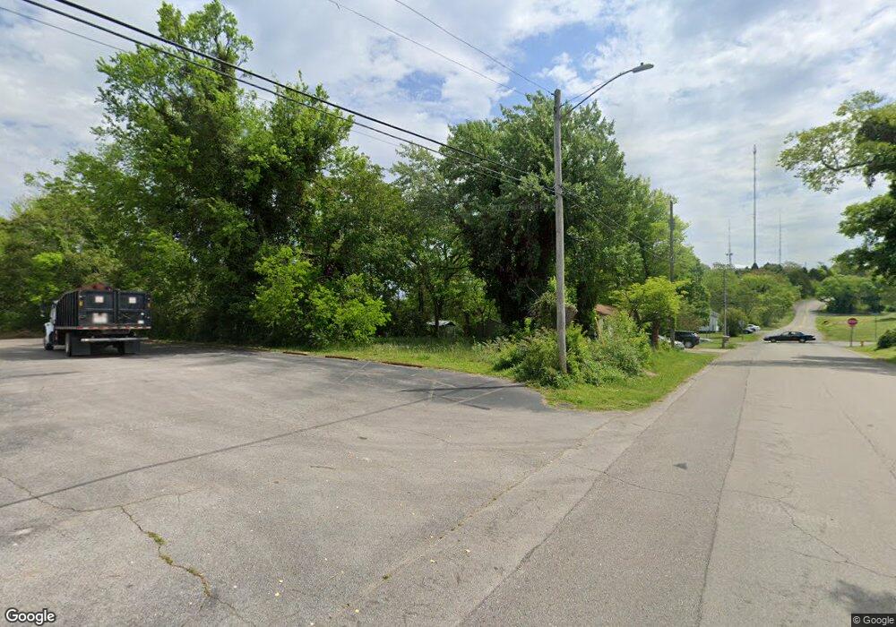 804 W 6th St, Columbia, TN 38401 - photo 1