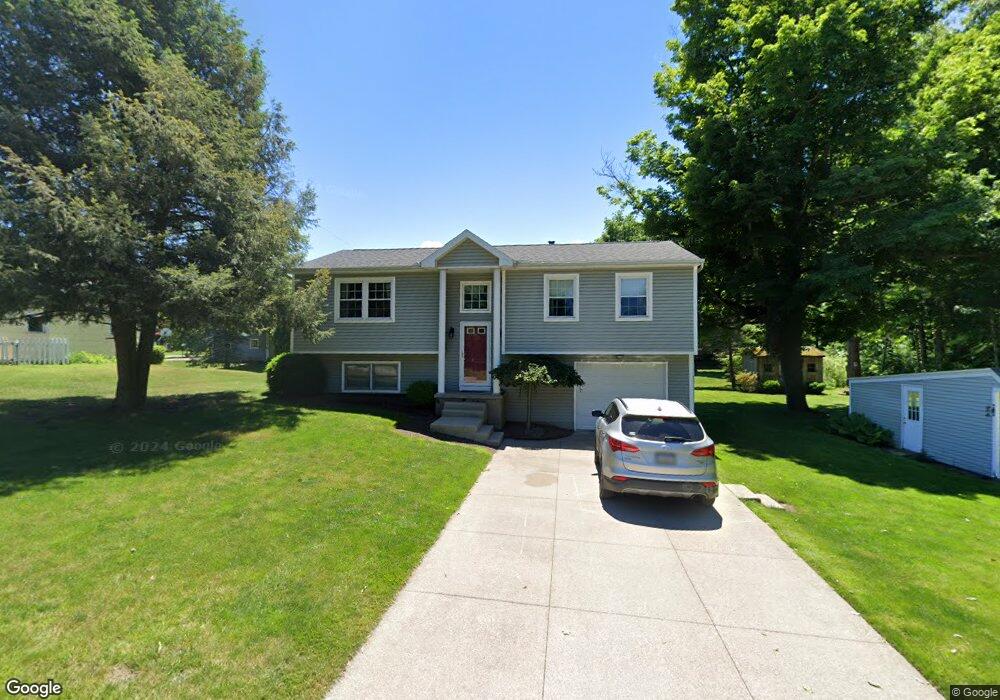 2802 Wellington Rd, Erie, PA 16506 - photo 1