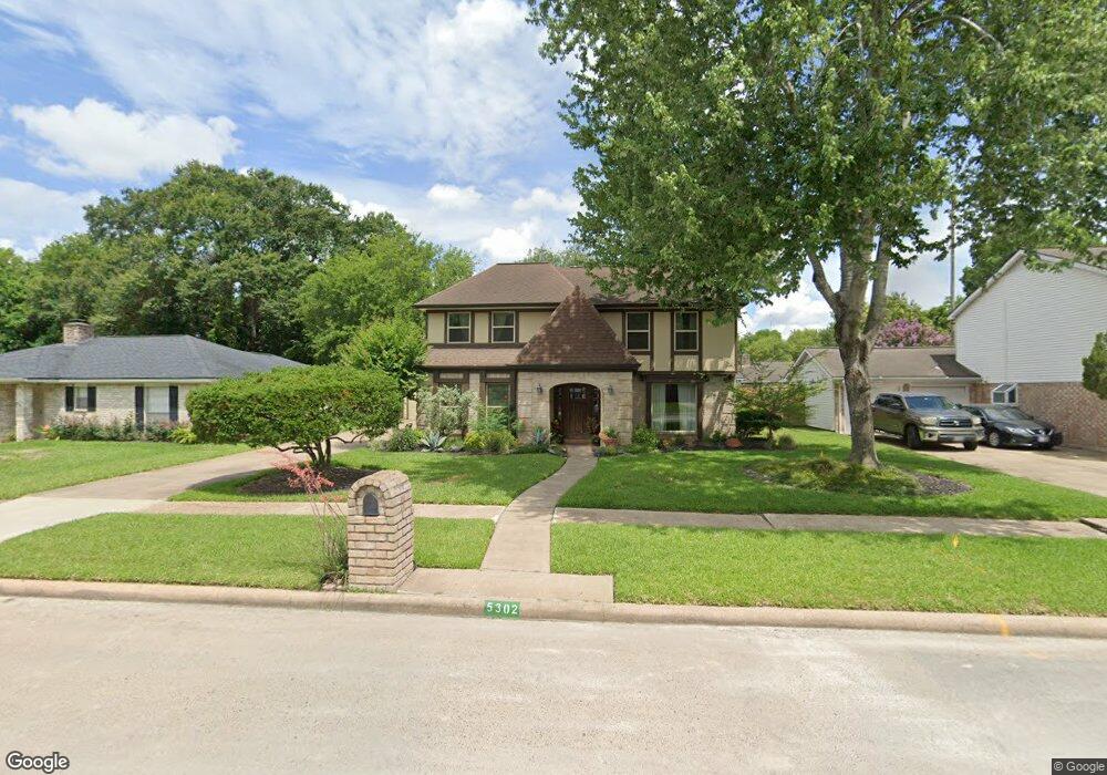 5302 Long Creek Ln, Houston, TX 77088 - photo 1