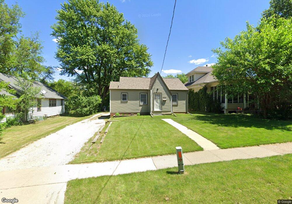 3905 7th St, Des Moines, IA 50313 - photo 1