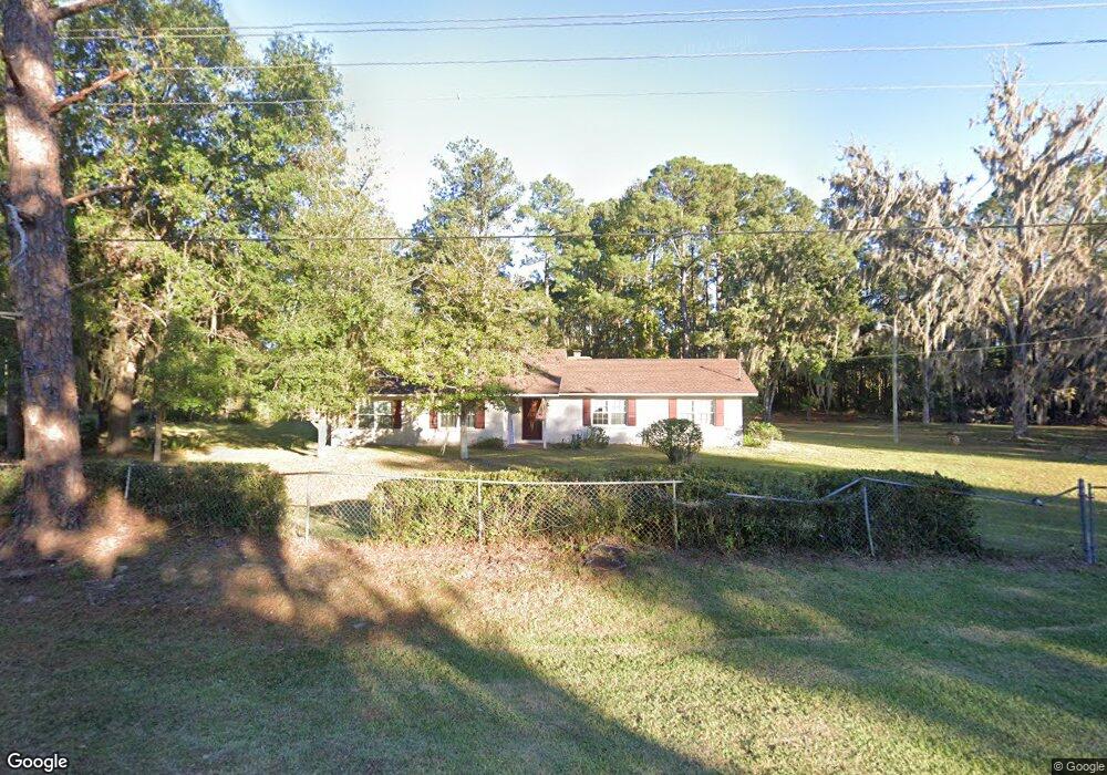 1027 Cuthbert Ln SE, Darien, GA 31305 - photo 1