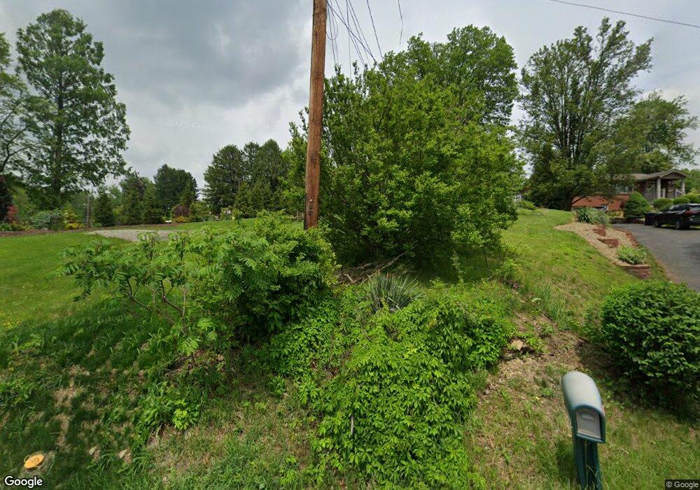 1401 Venetia Rd, Eighty Four, PA 15330 - photo 1