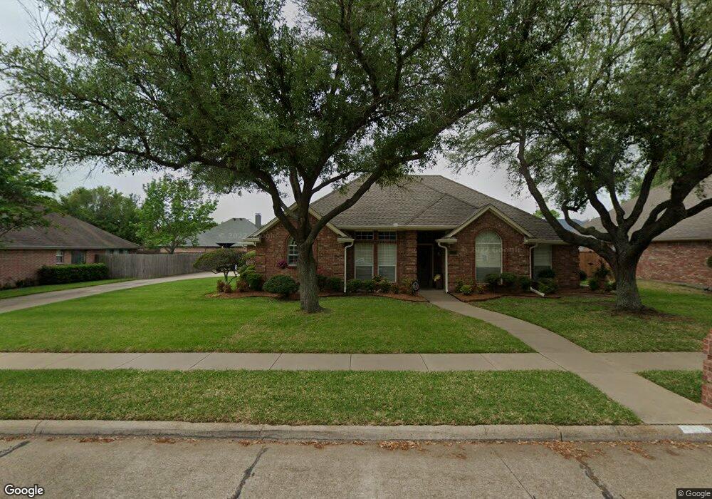 3005 Gleneagles Dr, Ennis, TX 75119 - photo 1