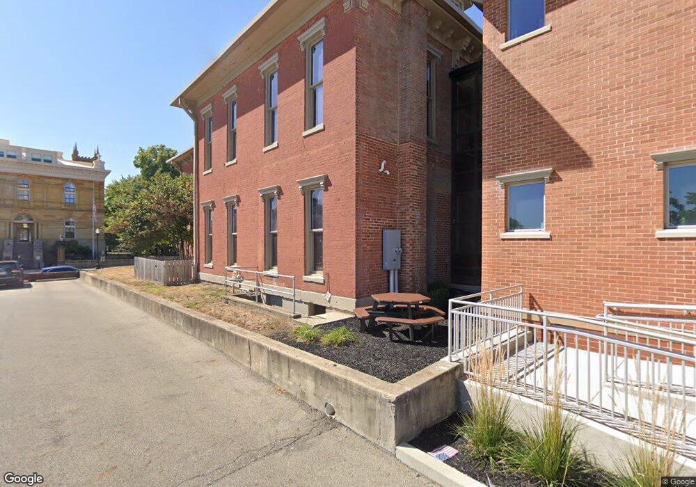 108 N High St, Lancaster, OH 43130 - photo 1