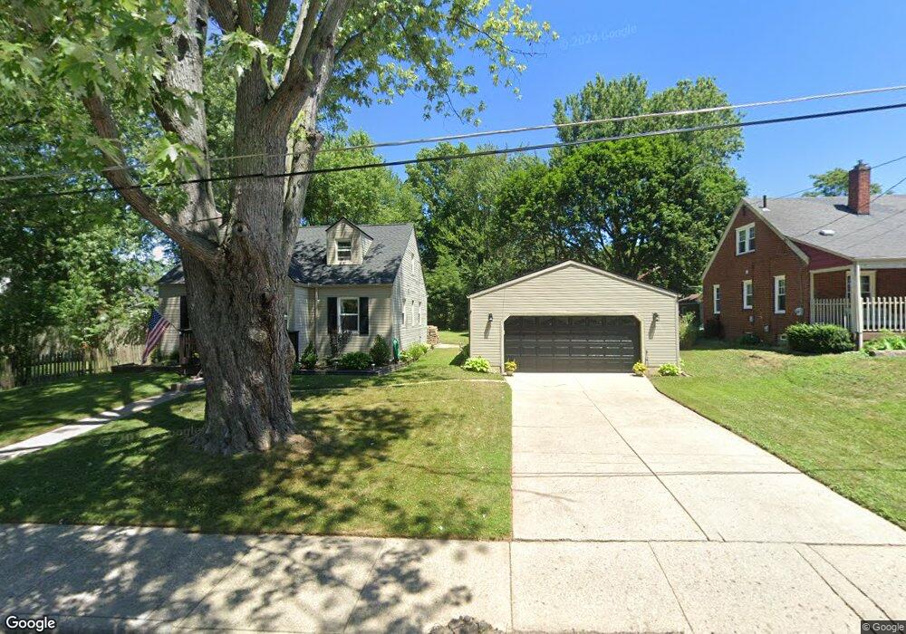 715 21st St NE, Canton, OH 44714 - photo 1