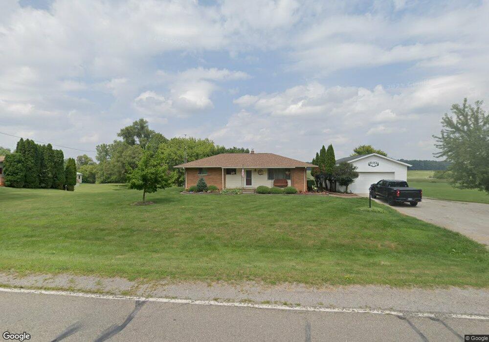 10263 E Coldwater Rd, Davison, MI 48423 - photo 1