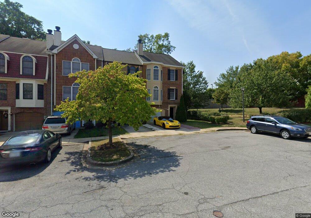 90 Victoria Square, Frederick, MD 21702 - photo 1