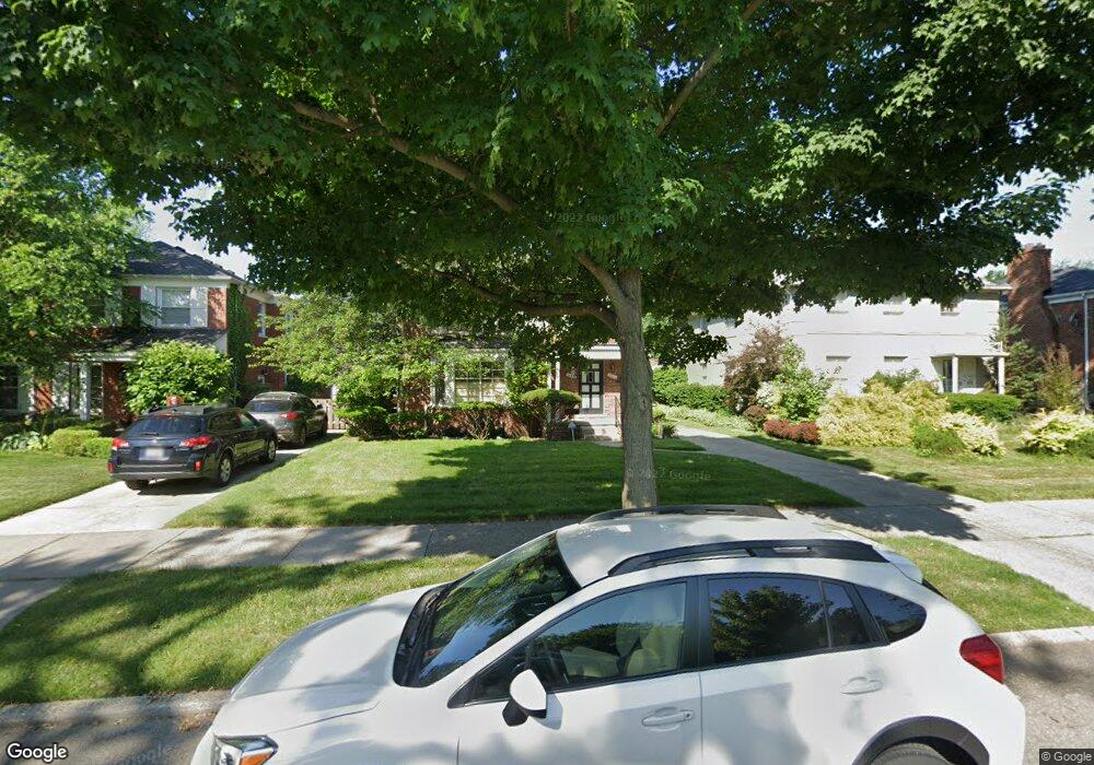 865 Harcourt Rd unit 67, Grosse Pointe Park, MI 48230 - photo 1