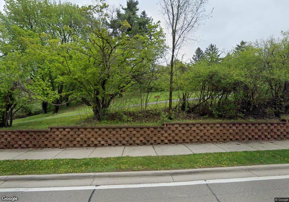 815 E Long Lake Rd, Bloomfield Hills, MI 48304 - photo 1