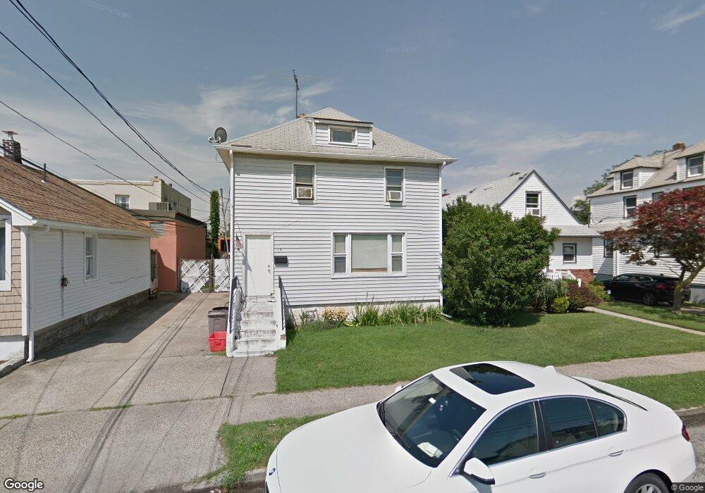 15 Mckinley Ave unit 1, Franklin Square, NY 11010 - photo 1